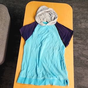 Dkny Men's Colorblocked Short Sleeve Hooded T-Shirt